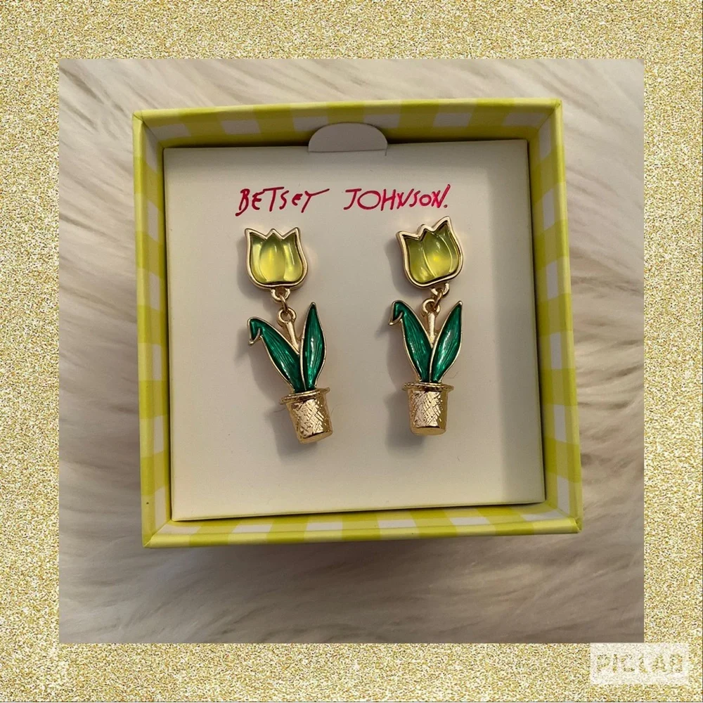 Betsey Johnson Tulip Flowerpot Earrings - New in Box